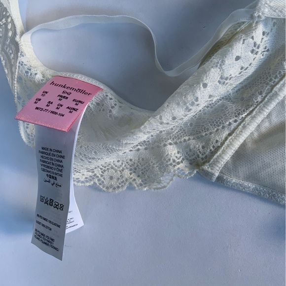 hunkemöller Lace Thong - Picture 5 of 8